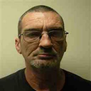 Robert E Waters a registered Sex Offender of Illinois
