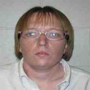 Jennifer L Millhouse a registered Sex Offender of Iowa