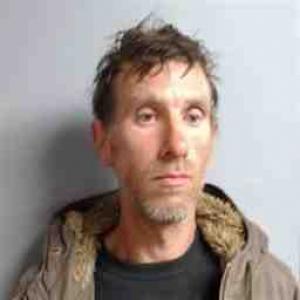 Travis W Simpson a registered Sex Offender of Illinois
