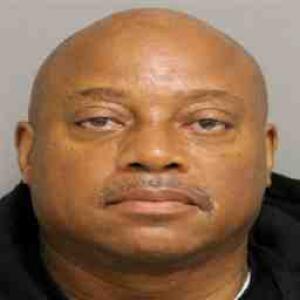 Karl Lewis a registered Sex Offender of Illinois