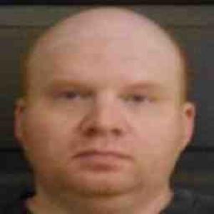 Nicklos J Howard a registered Sex Offender of Illinois