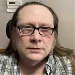 Leslie R Thurman a registered Sex Offender of Illinois
