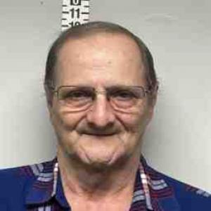 Donald Eugene Mullen a registered Sex Offender of Illinois