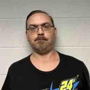 Thomas L Hardy a registered Sex Offender of Illinois