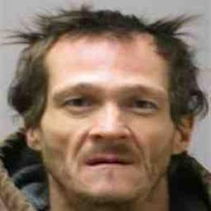 Scott Tuttle a registered Sex Offender of Illinois