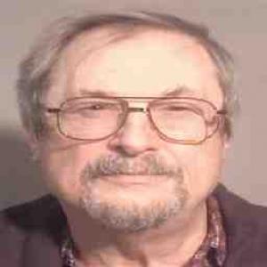 Stephen E Olinger a registered Sex Offender of Illinois