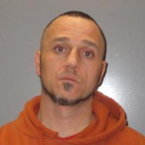 Coty M Newingham a registered Sex Offender of Illinois
