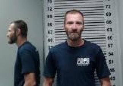 Jerry E Bushnell a registered Sex Offender of Illinois