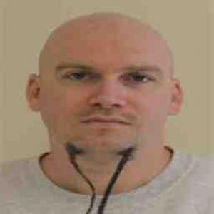 Tyler J Dodds a registered Sex Offender of Illinois