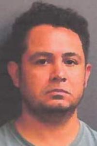 Roberto E Trigueros a registered Sex Offender of California