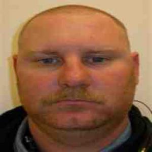 Andy W Mcnary a registered Sex, Violent, or Drug Offender of Kansas