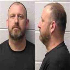 Thomas David Benefield a registered Sex Offender of Illinois