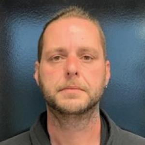 Brandon Skelton a registered Sex Offender of Illinois