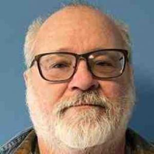 Robert D Esmon a registered Sex Offender of Illinois