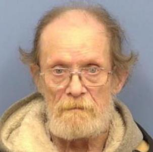 Kenton D Bowling a registered Sex Offender of Illinois