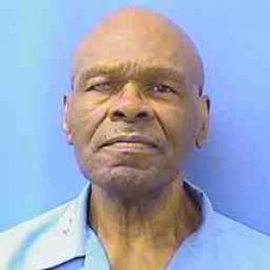 Adell Henderson a registered Sex Offender of Illinois