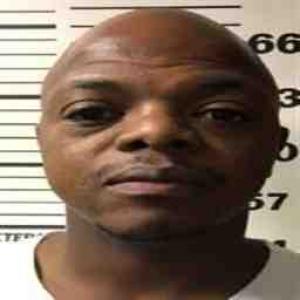 Charles E Curry a registered Sex Offender of Illinois