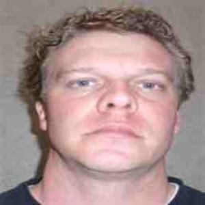 Wade T Burch a registered Sex Offender of Illinois