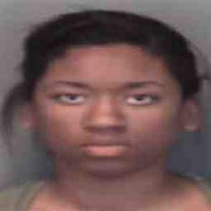 Michele Reenee Warren a registered Sex Offender of Iowa
