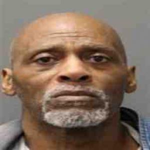 Johnny Houston a registered Sex Offender of Illinois