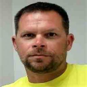 Travis L Kurrle a registered Sex Offender of Illinois