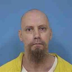 Lester L Bennett a registered Sex Offender of Illinois