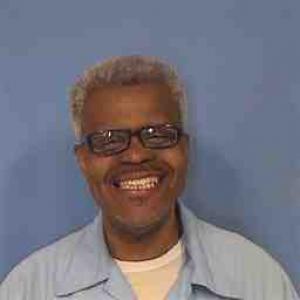 Lester Williams a registered Sex Offender of Illinois