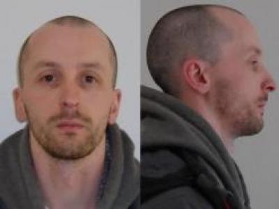 Dustin James Gilbert a registered Sex Offender of Illinois