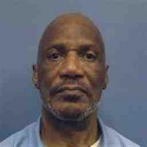 Cantrell Thomas a registered Sex Offender of Illinois