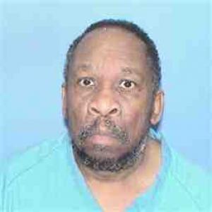 Michael Henderson a registered Sex Offender of Illinois