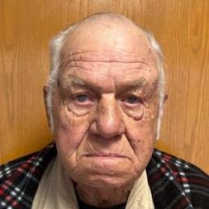Bobby D Kissiar a registered Sex Offender of Illinois