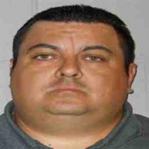Maximiliano O Moya a registered Sex Offender of Illinois