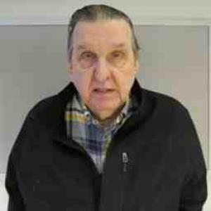 Robert N Vanetten a registered Sex Offender of Illinois