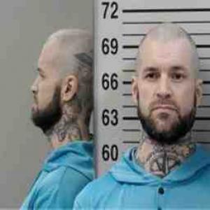 Christopher W Howell a registered Sex Offender of Illinois