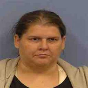 Krystal L Lindquist a registered Sex Offender of Illinois