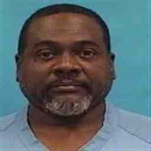 Fuzzell Cannady a registered Sex Offender of Illinois