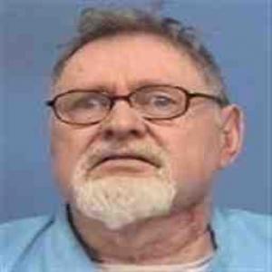 Ryamond H Simer a registered Sex Offender of Illinois