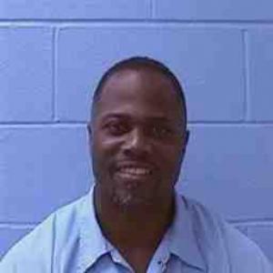 Luther Thomas a registered Sex Offender of Illinois