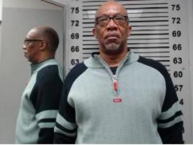 David Lenar Lewis a registered Sex Offender of Illinois