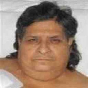 Ernesto Martinez V a registered Sex Offender of Illinois