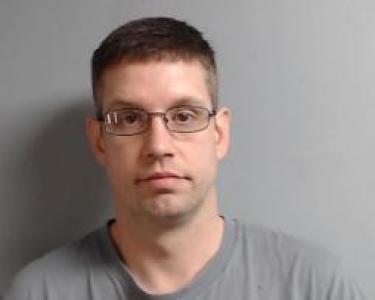Tyler D Lee a registered Sex Offender of Illinois