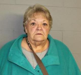 Donna Sue Gomez a registered Sex Offender of Illinois