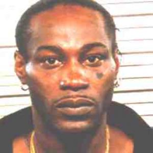 Ezell Troy Williams a registered Sex Offender of Illinois