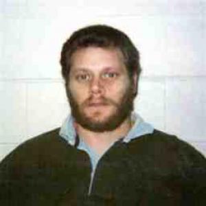 Robert Valliantos a registered Sex Offender of Illinois