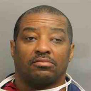 Leonardo Simmons a registered Sex Offender of Illinois