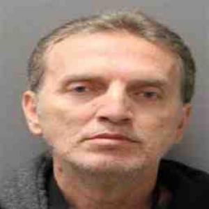Perry Raymond Gallatin a registered Sex Offender of Illinois