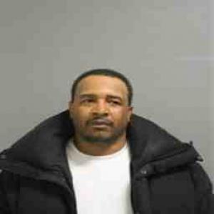 Lindyell D Irvin a registered Sex Offender of Illinois