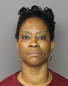 Lynn Saunders a registered Sex Offender of New York