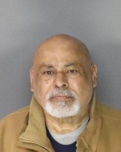 Roberto Velasquez a registered Sex Offender of New York