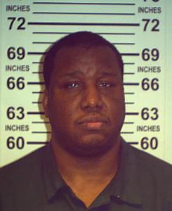 Lonnie Sweat a registered Sex Offender of New York